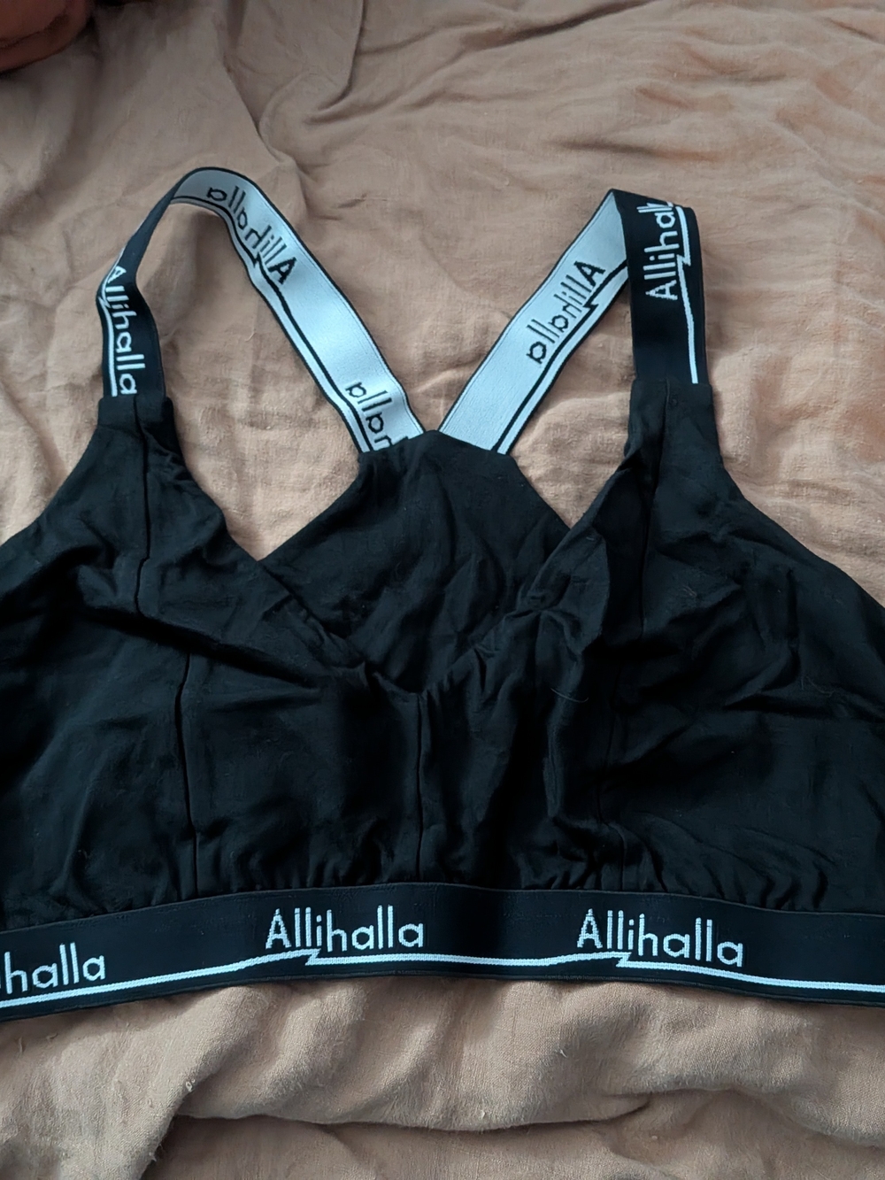 Allihalla Black Bralette
